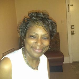 Meet your Posher, Cassandra